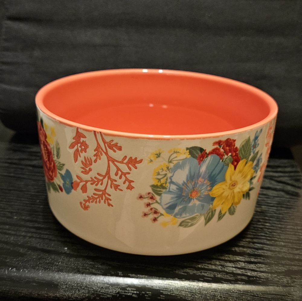 The Pioneer Woman 6x3 Round Fancy Flourish Bowl